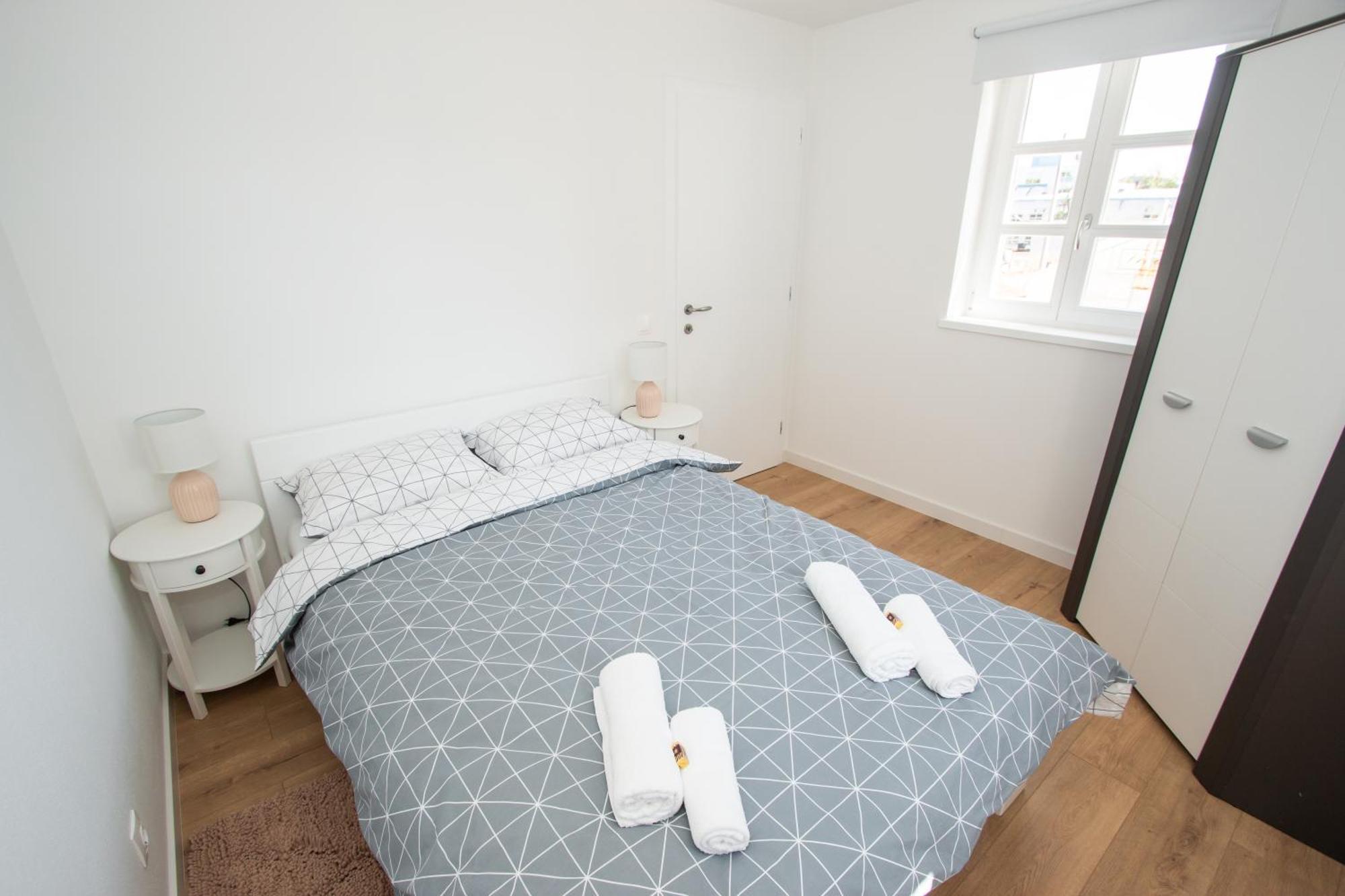 Apartmani Kac Karlovac Exterior foto